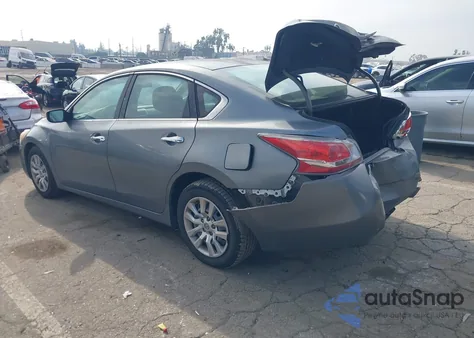 2015 Nissan Altima 2.5/2.5 S/2.5 Sl/2.5 Sv z USA, uszkodzony, nr VIN 1N4AL3AP5FC169064